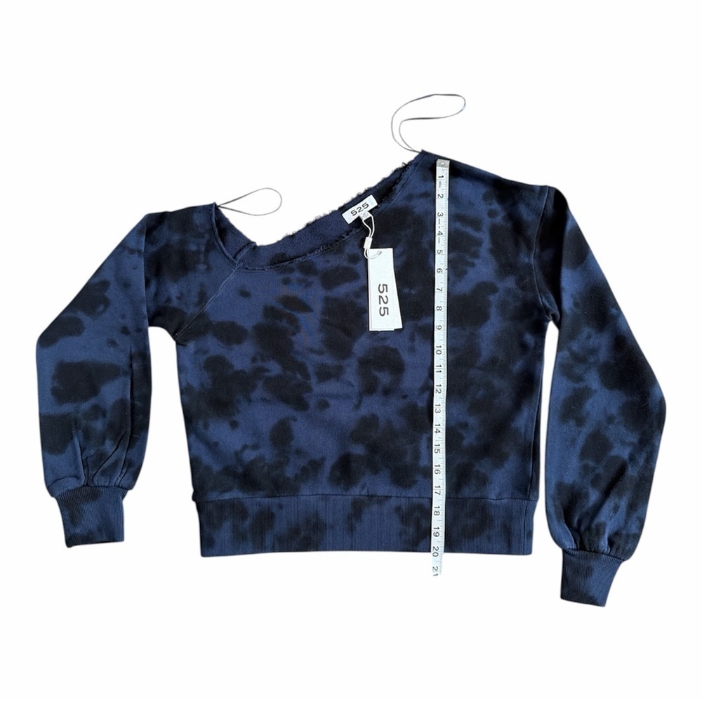 525 America Asymmetrical Cropped Navy Tie-Dye Sweatshirt size XS - Picture 3 of 5